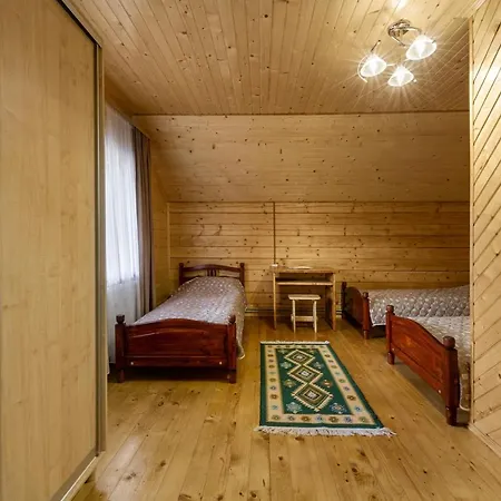 гостинний двір карпатія, * Верховина