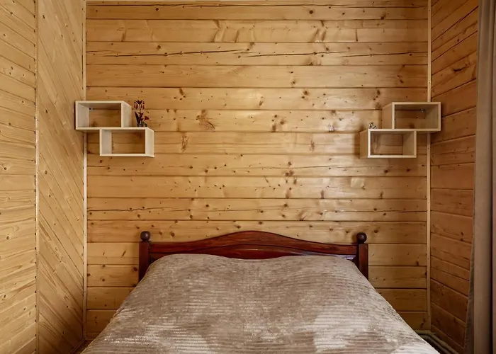 гостинний двір карпатія, Lodge *