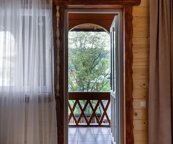 гостинний двір карпатія, Lodge
